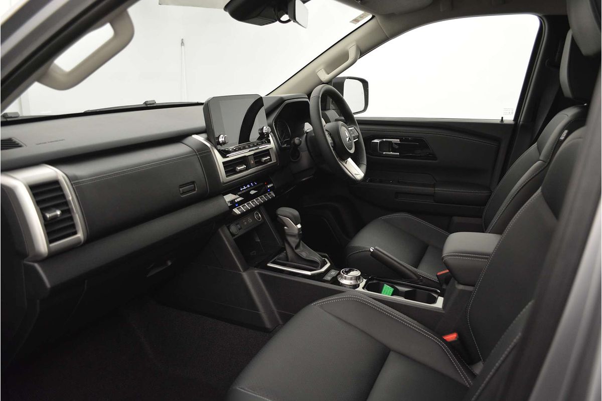 2025 Mitsubishi Triton GLS MV 4X4