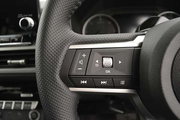 2025 Mitsubishi Triton GLS MV 4X4