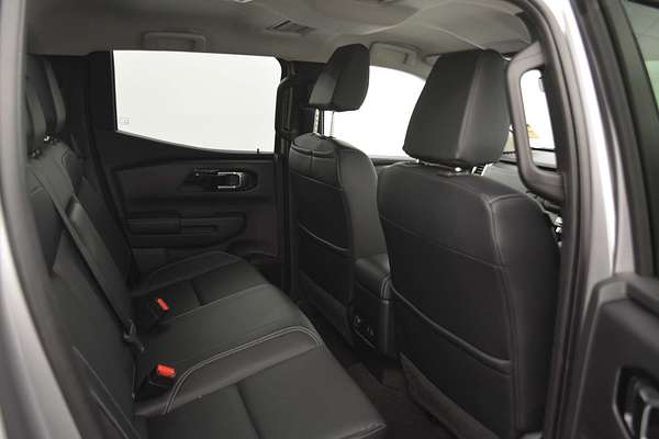 2025 Mitsubishi Triton GLS MV 4X4