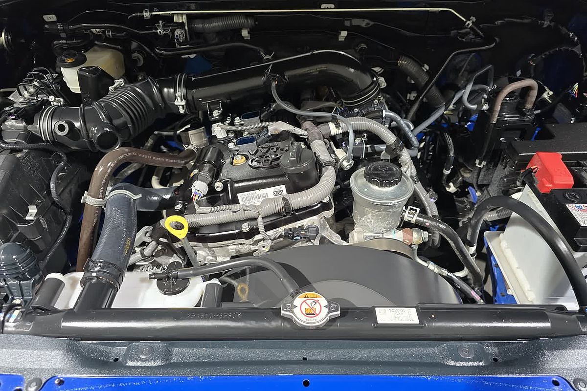 2021 Toyota Hilux Hilux 4x2 Workmate 2.7L Petrol Automatic Single Cab C/C TGN121R Rear Wheel Drive