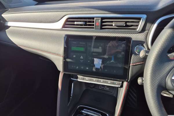 2023 MG ZS EV Essence AZS1