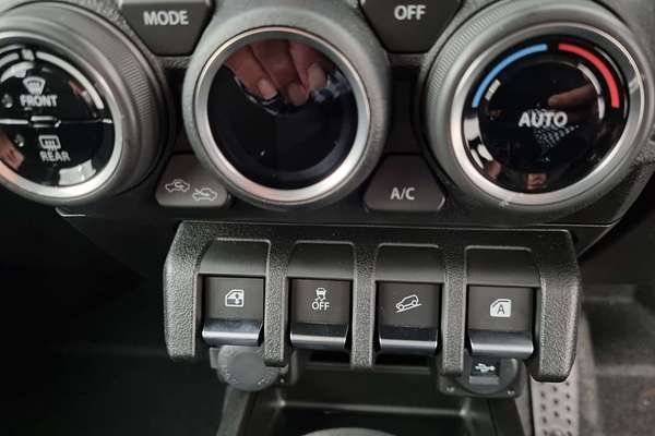 2025 Suzuki Jimny XL JJ