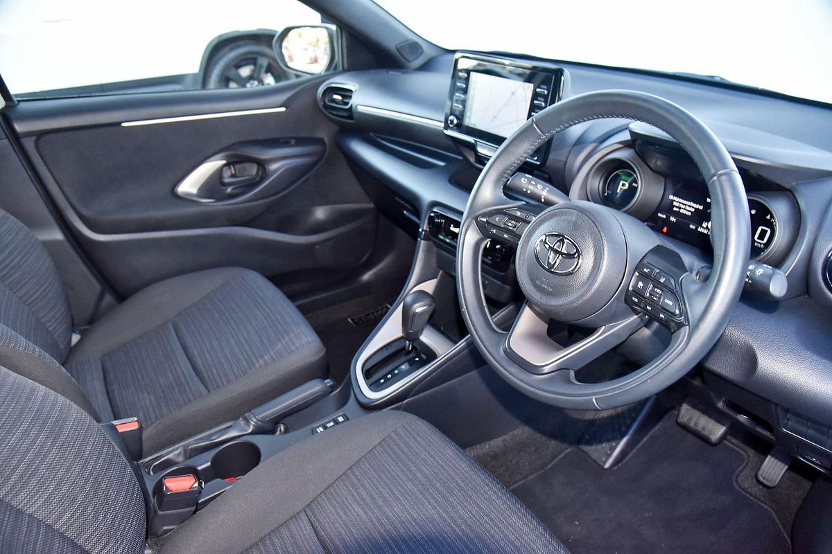2024 Toyota Yaris SX Hybrid MXPH10R