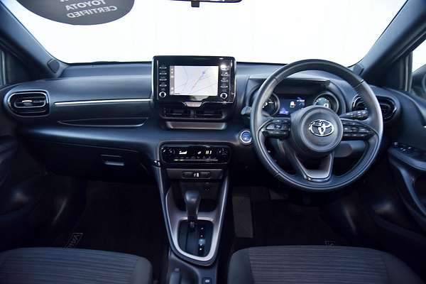 2024 Toyota Yaris SX Hybrid MXPH10R
