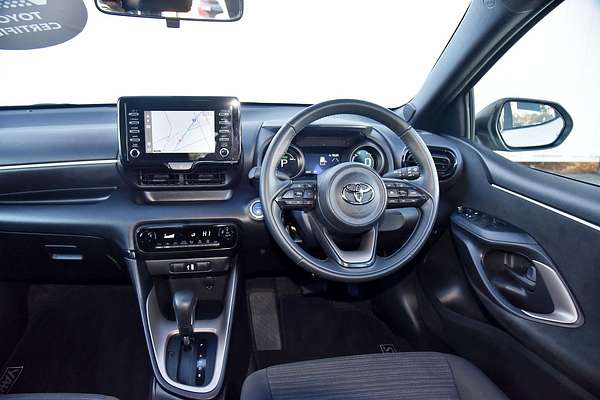 2024 Toyota Yaris SX Hybrid MXPH10R