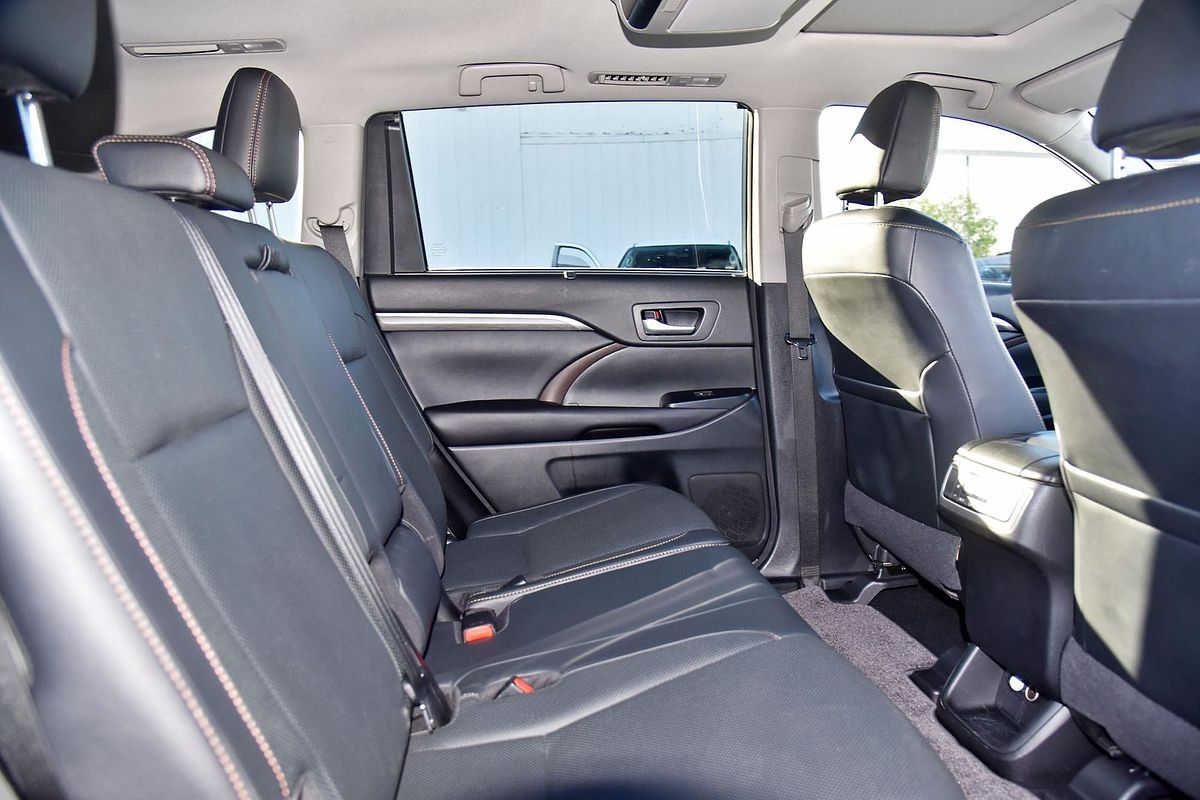 2017 Toyota Kluger Grande GSU55R