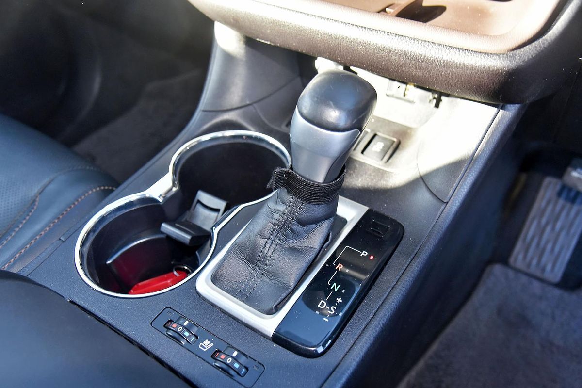 2017 Toyota Kluger Grande GSU55R