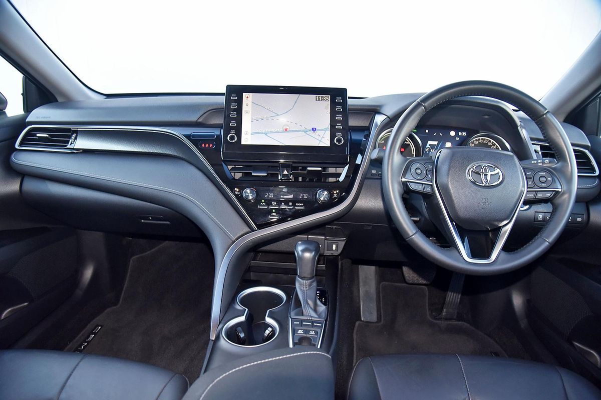 2023 Toyota Camry SX AXVH70R