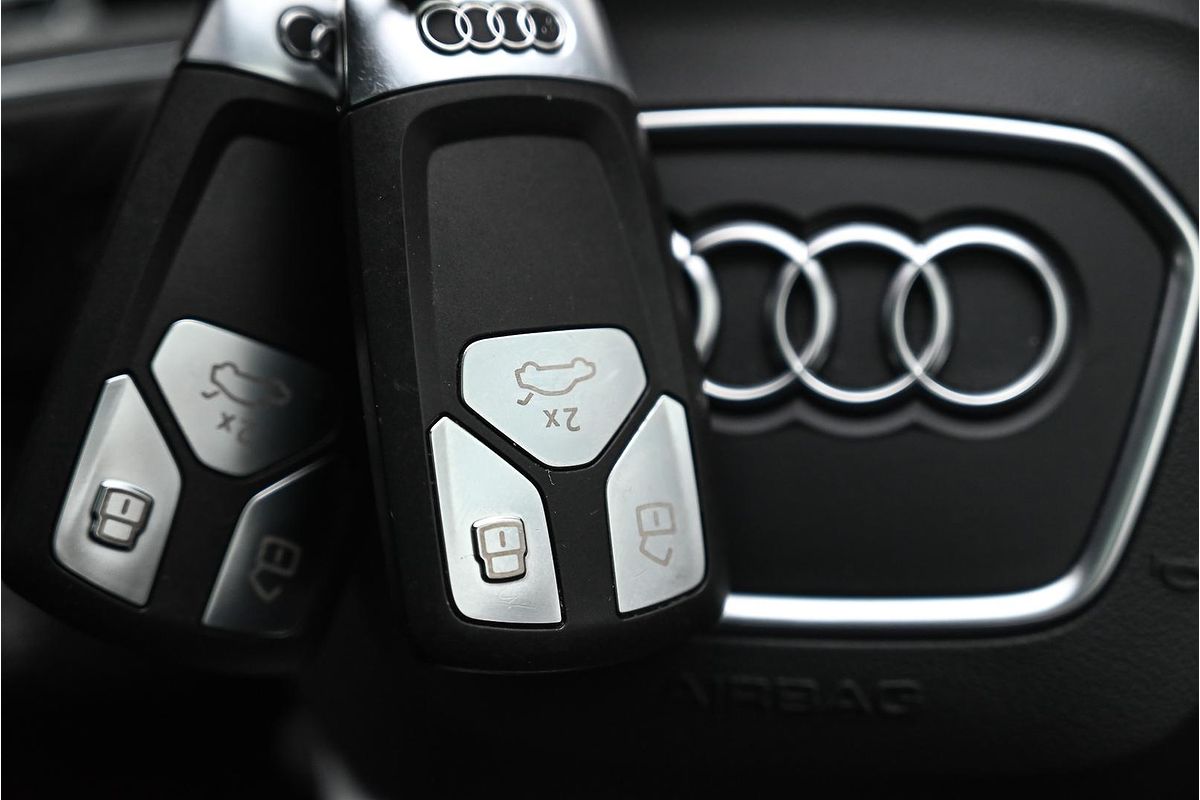 2022 Audi RS4 B9