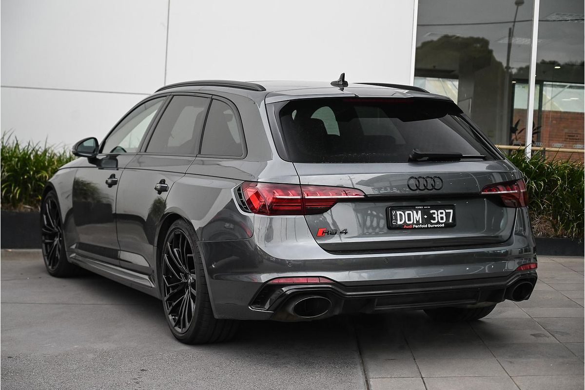 2022 Audi RS4 B9