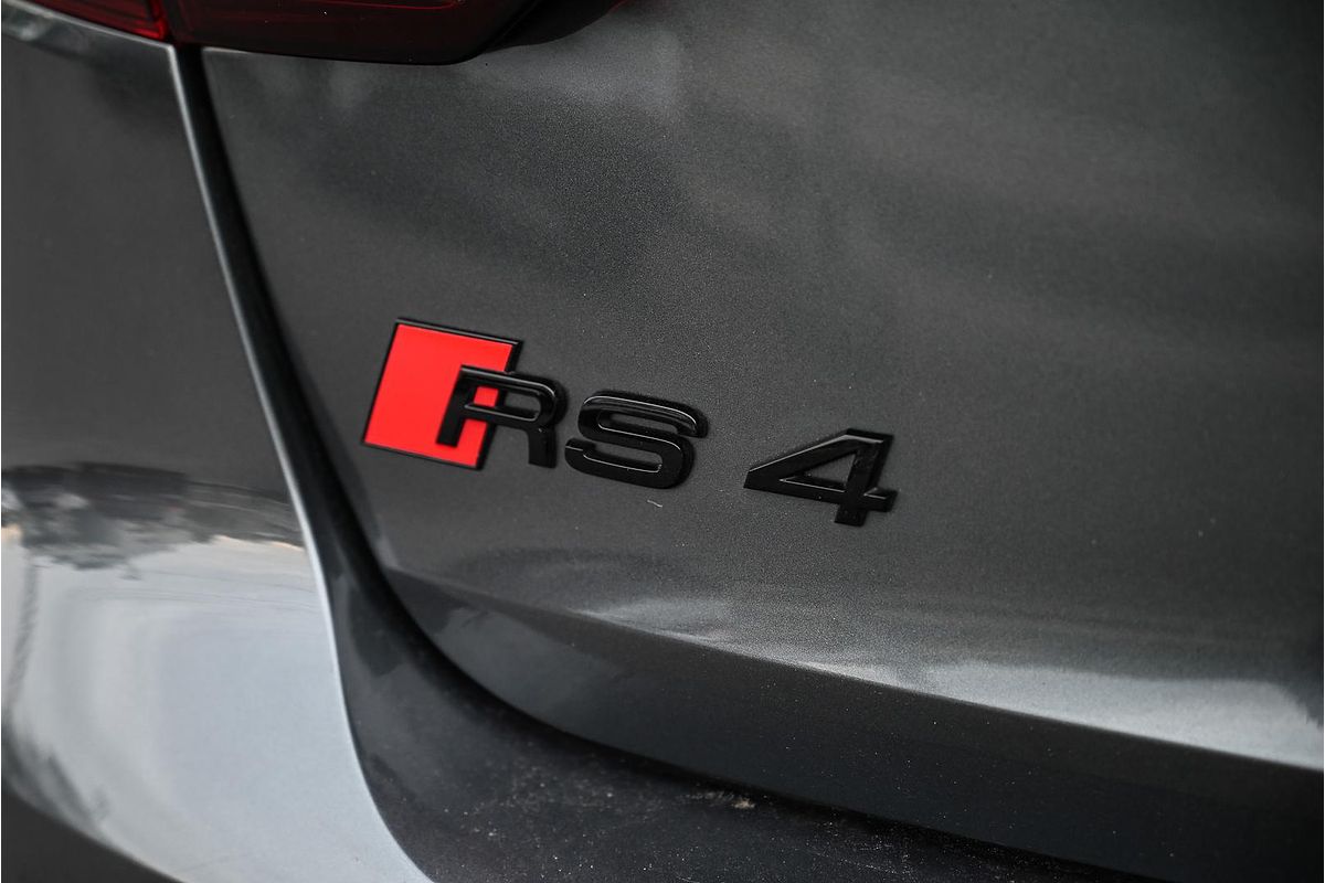 2022 Audi RS4 B9
