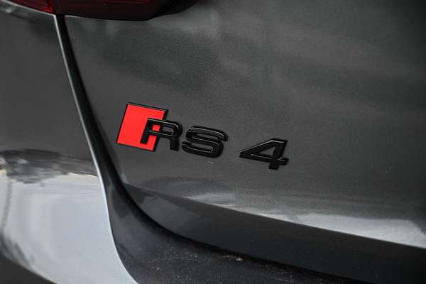 2022 Audi RS4 B9