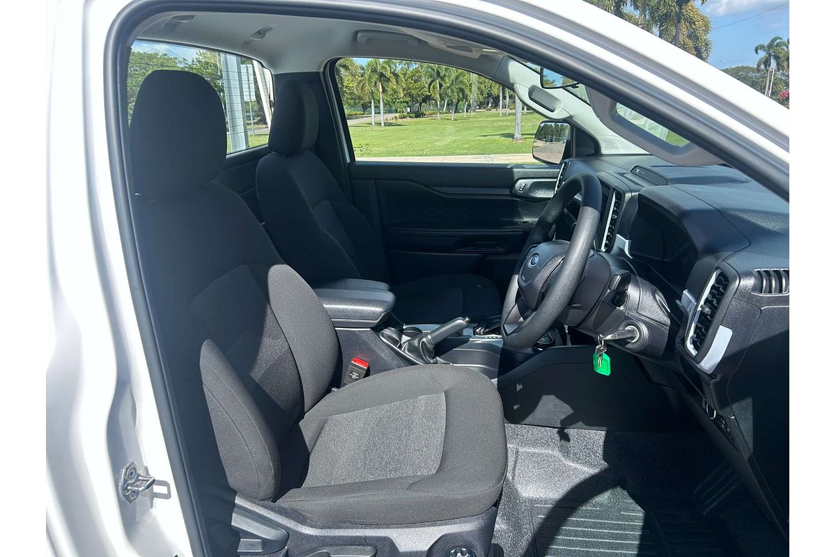 2023 Ford Ranger XL  4X4 2.0L