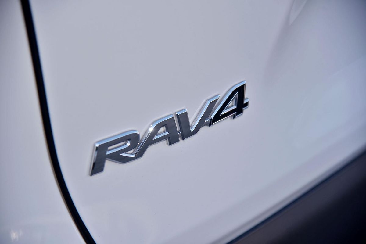 2024 Toyota RAV4 Cruiser AXAH52R