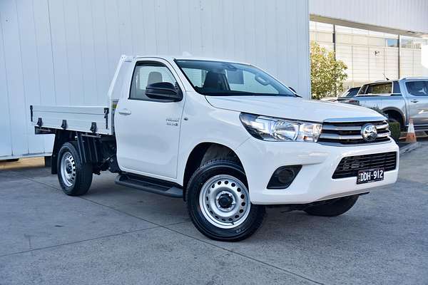 2024 Toyota Hilux SR GUN126R 4X4