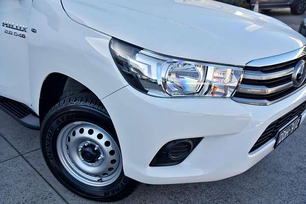 2024 Toyota Hilux SR GUN126R 4X4