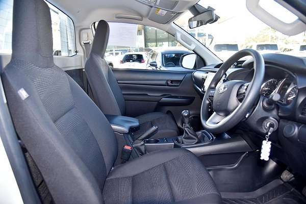 2024 Toyota Hilux SR GUN126R 4X4