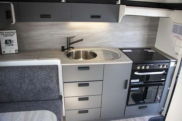2025 Jayco STARCRAFT POPTOP 13.42-2.BP.SC-MY25