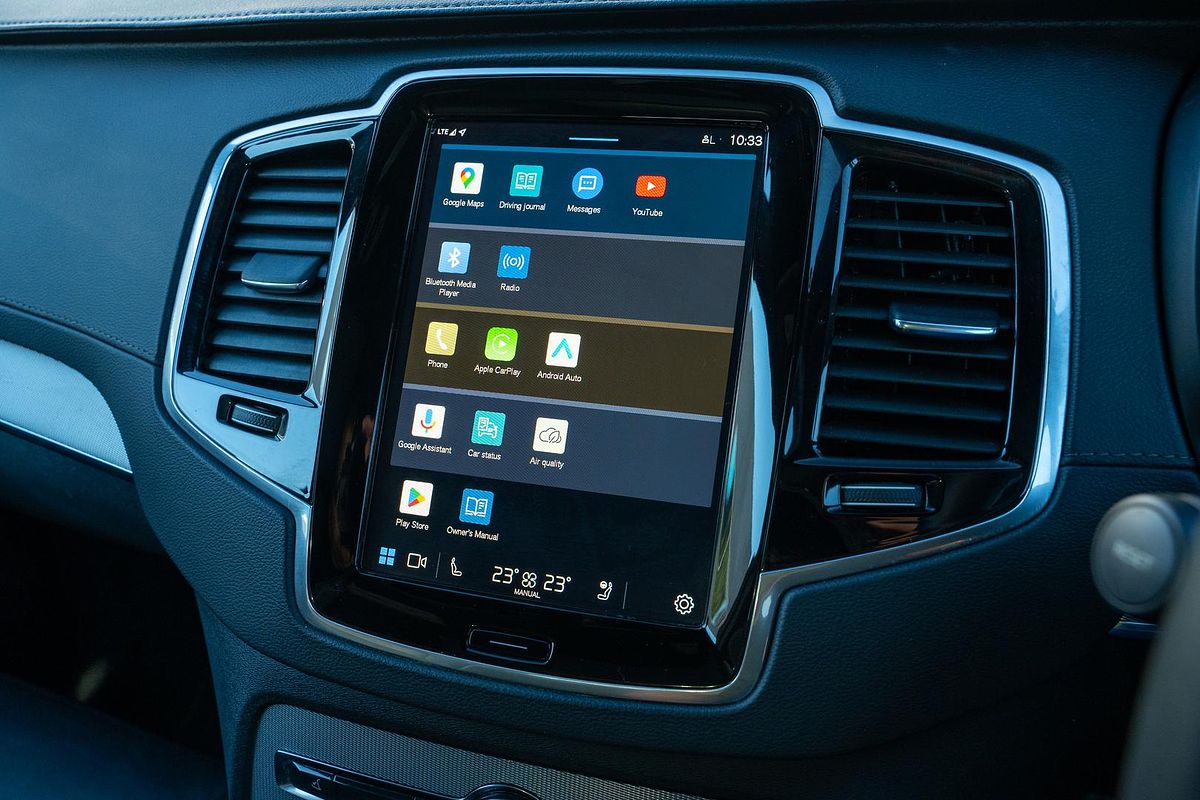 2023 Volvo XC90 Ultimate B6 Dark