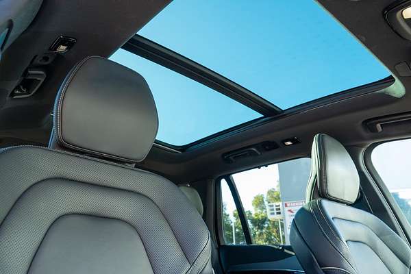 2023 Volvo XC90 Ultimate B6 Dark