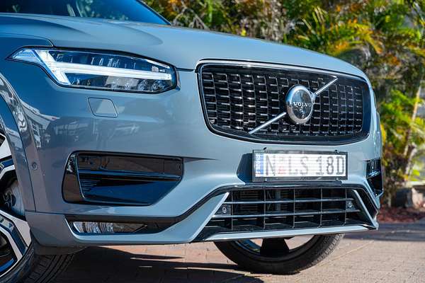 2023 Volvo XC90 Ultimate B6 Dark