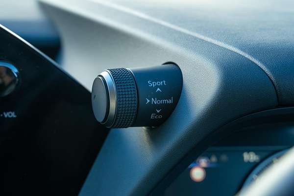 2024 Lexus UX UX250h Sport Luxury MZAH10R