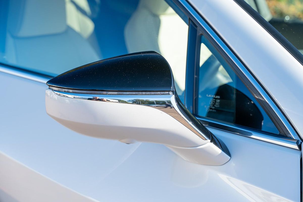 2024 Lexus UX UX250h Sport Luxury MZAH10R