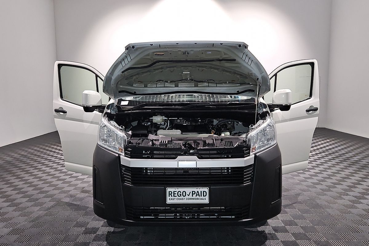 2019 Toyota Hiace Commuter GDH322R