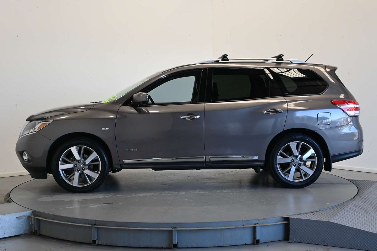 2014 Nissan Pathfinder Ti R52