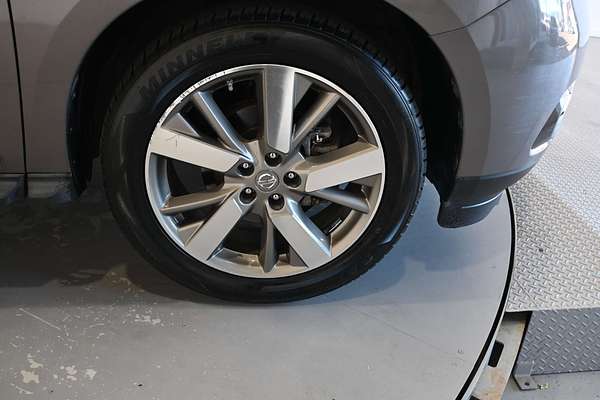 2014 Nissan Pathfinder Ti R52
