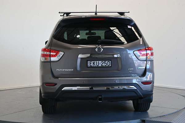 2014 Nissan Pathfinder Ti R52