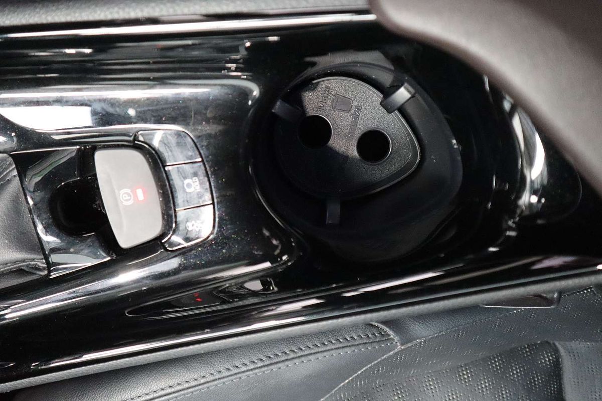 2019 Toyota C-HR KOBA (2WD) NGX10R