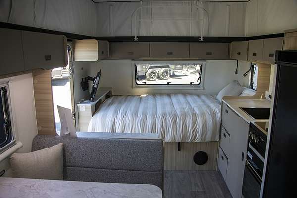 2025 Jayco DISCOVERY POPTOP 17.58-1.OB.DY-MY25