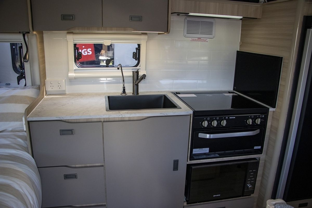 2025 Jayco DISCOVERY POPTOP 17.58-1.OB.DY-MY25