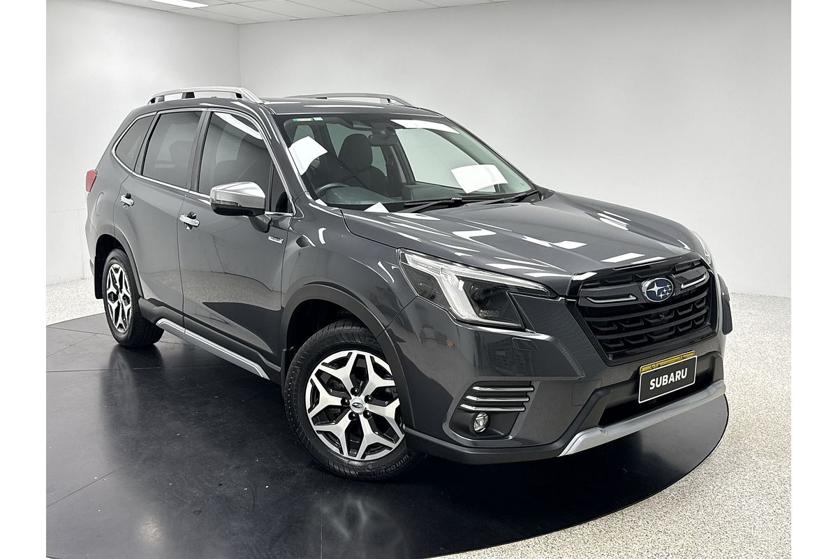 2022 Subaru Forester Hybrid L S5