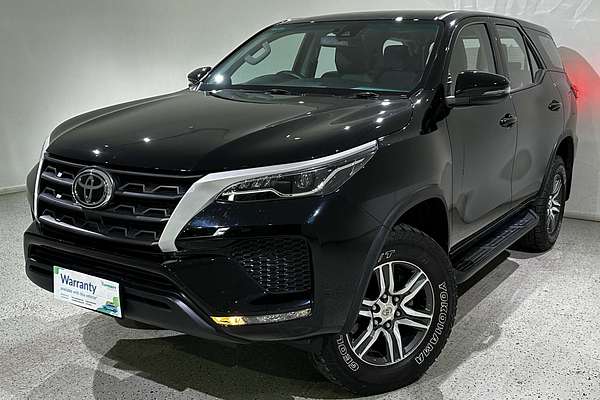 2022 Toyota Fortuner GX GUN156R