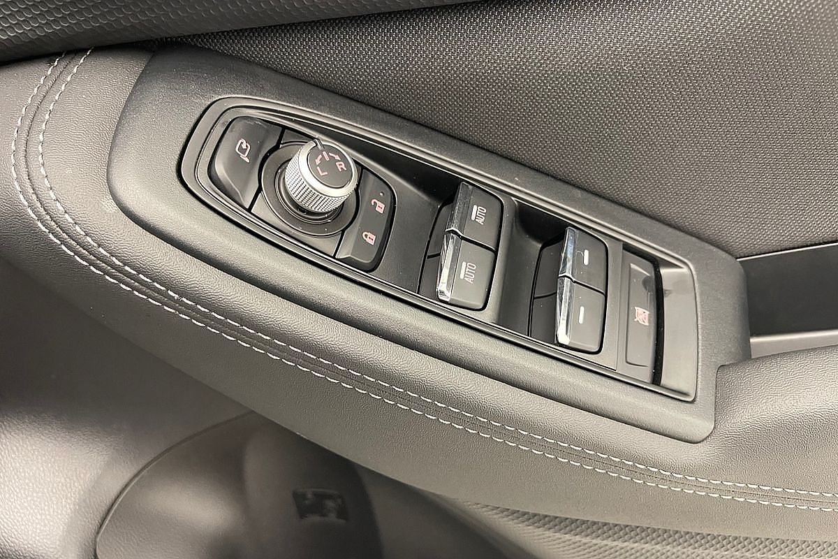 2024 Subaru Forester Hybrid L S5