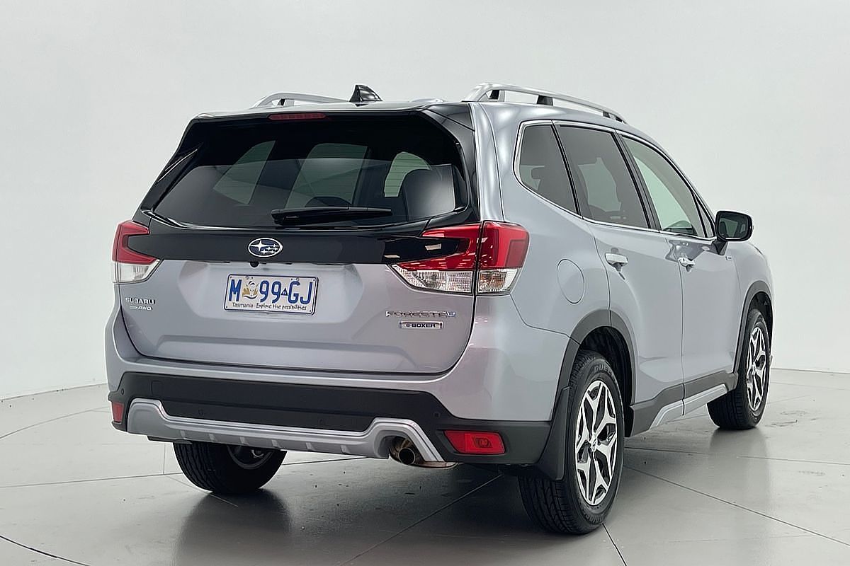 2024 Subaru Forester Hybrid L S5