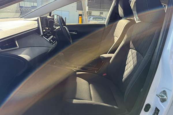 2024 Toyota Corolla Ascent Sport Hybrid ZWE219R