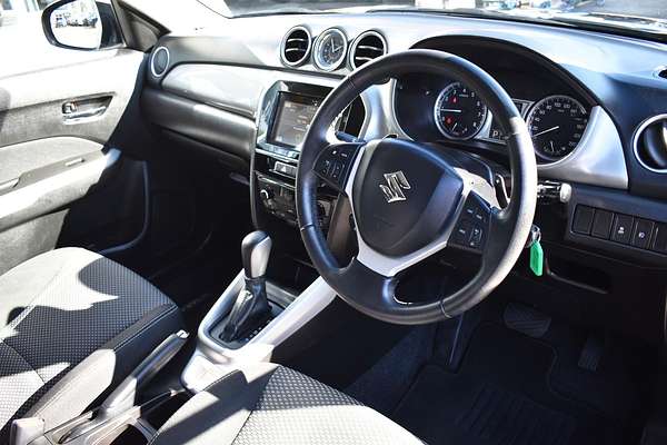 2017 Suzuki Vitara RT-S LY