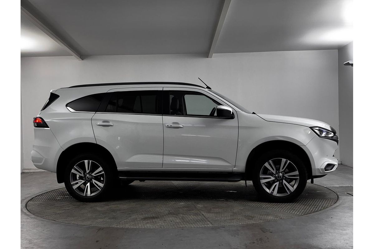 2023 Isuzu MU-X LS-T