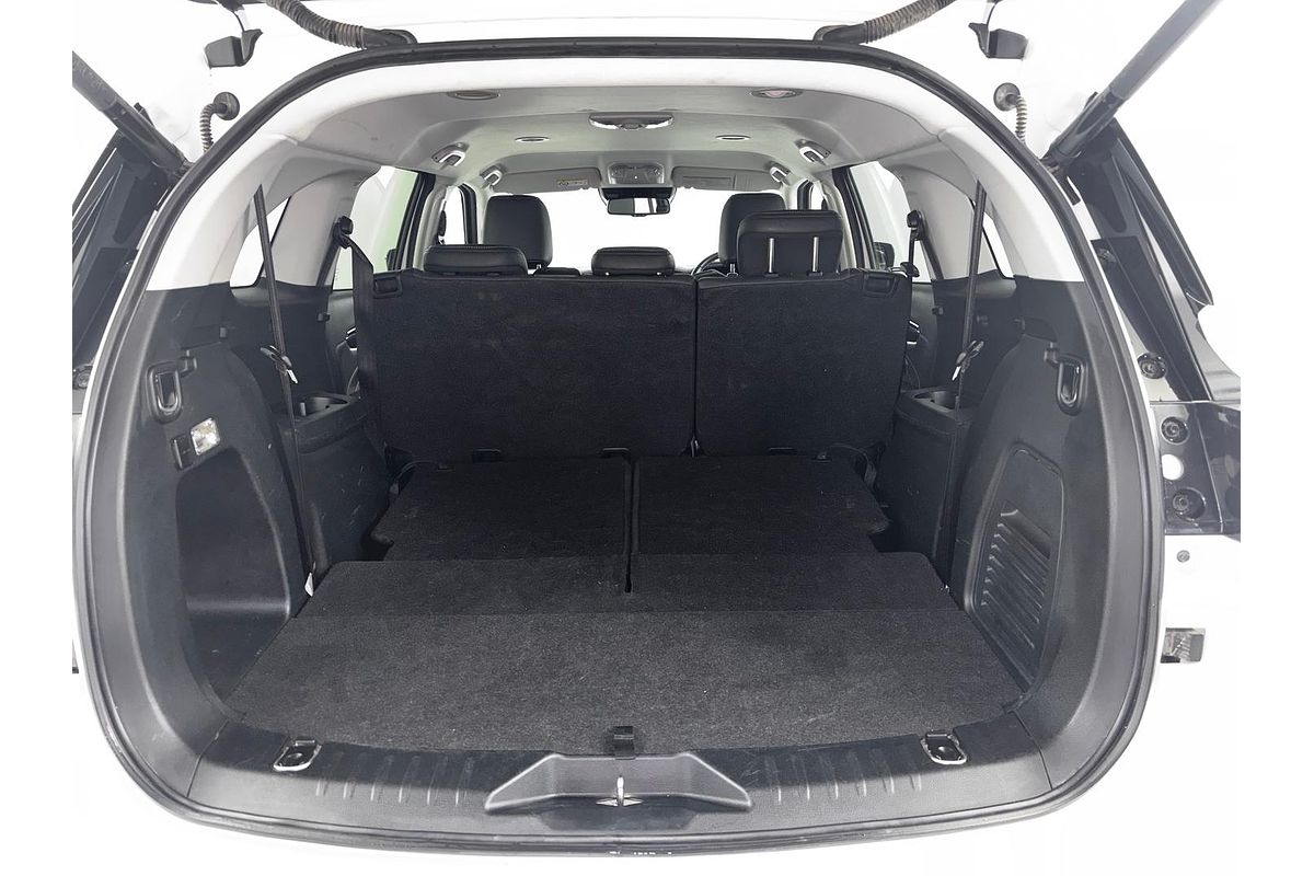 2023 Isuzu MU-X LS-T
