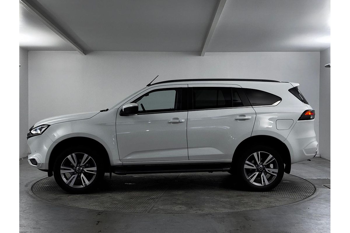 2023 Isuzu MU-X LS-T