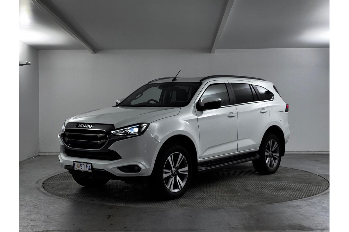 2023 Isuzu MU-X LS-T