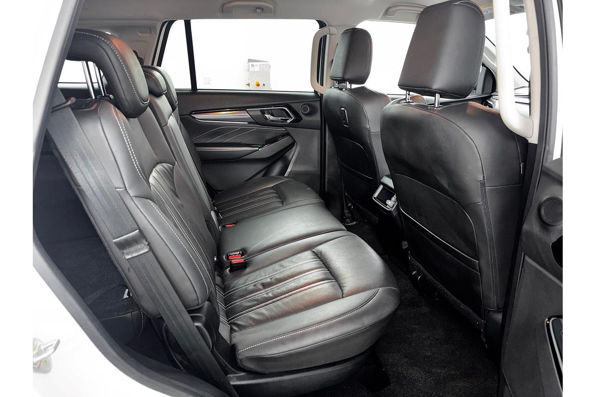 2023 Isuzu MU-X LS-T