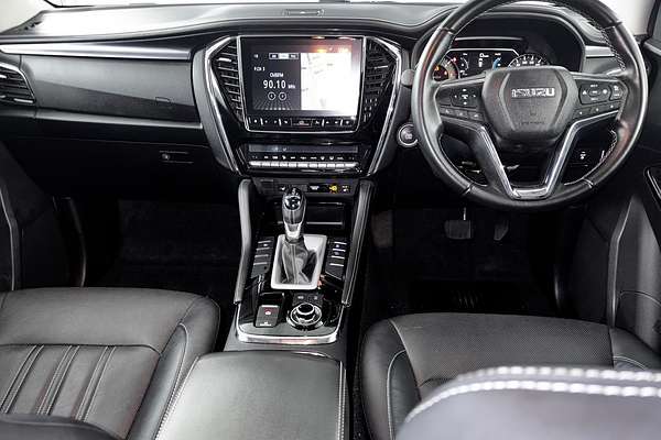 2023 Isuzu MU-X LS-T