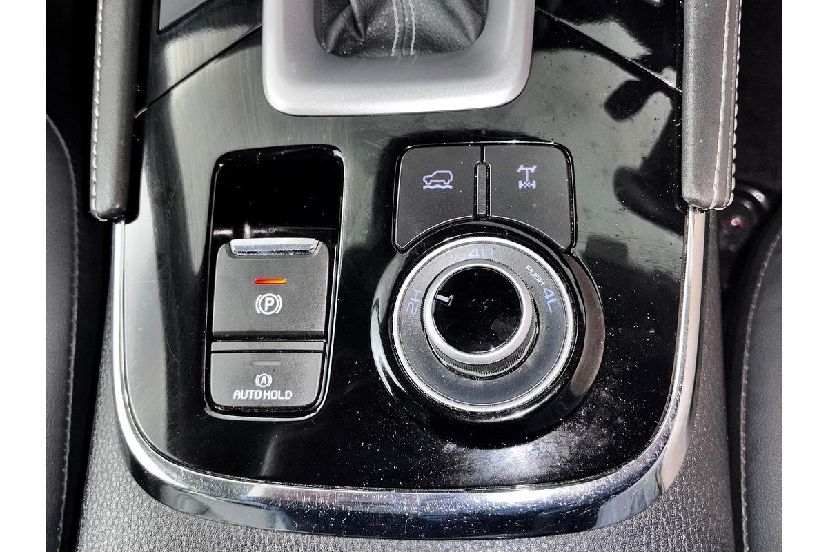 2023 Isuzu MU-X LS-T