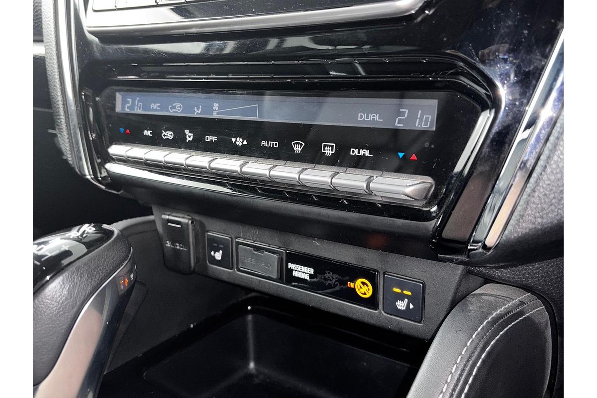 2023 Isuzu MU-X LS-T