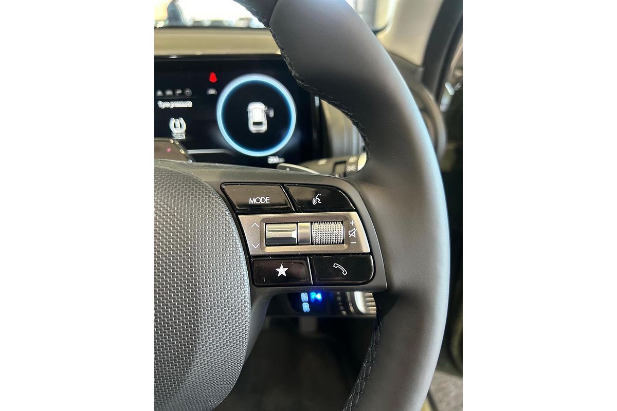 2025 Hyundai INSTER Cross AX.V1