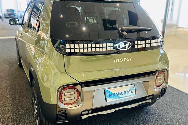 2025 Hyundai INSTER Cross AX.V1